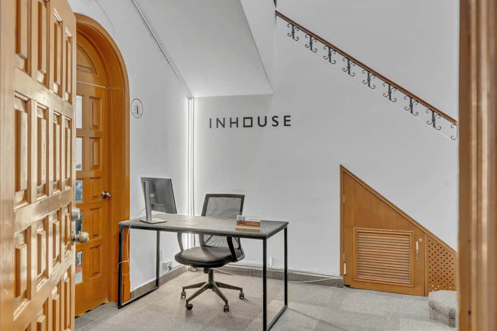 Private Offices and Coworking Polanco with all Services Included with Terrace and Meeting Rooms